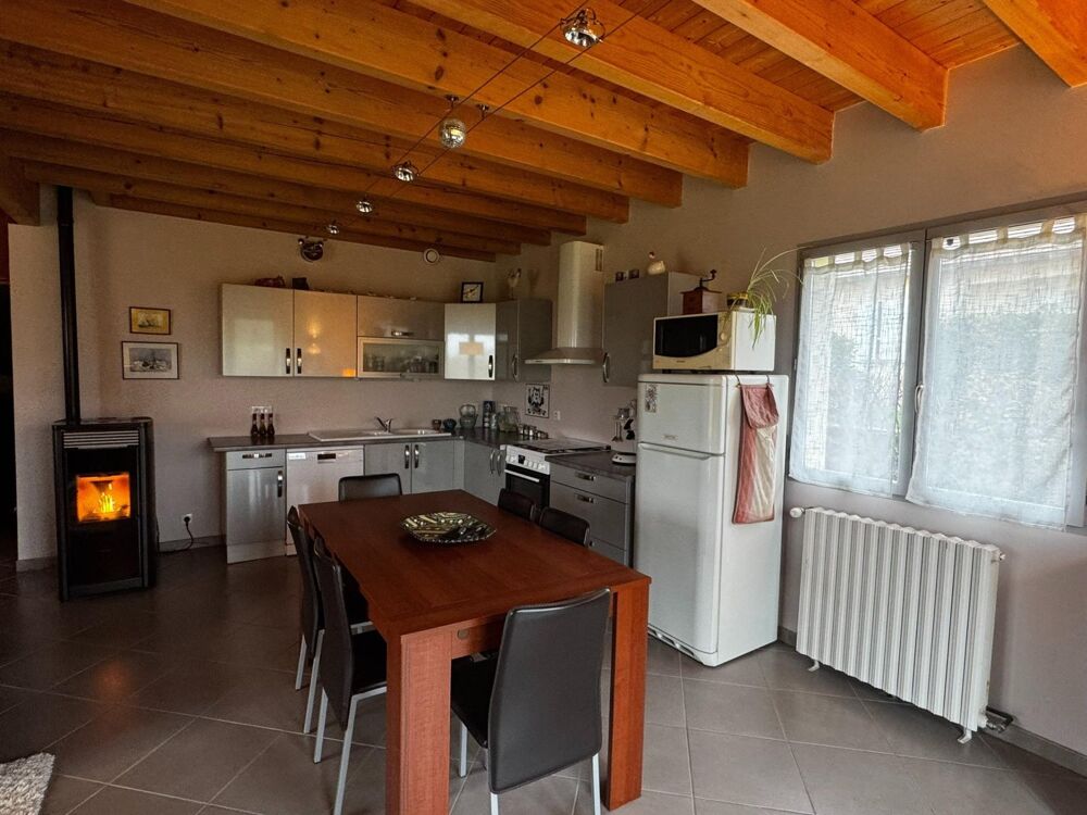Vente Maison Maison individuelle avec terrain Couches