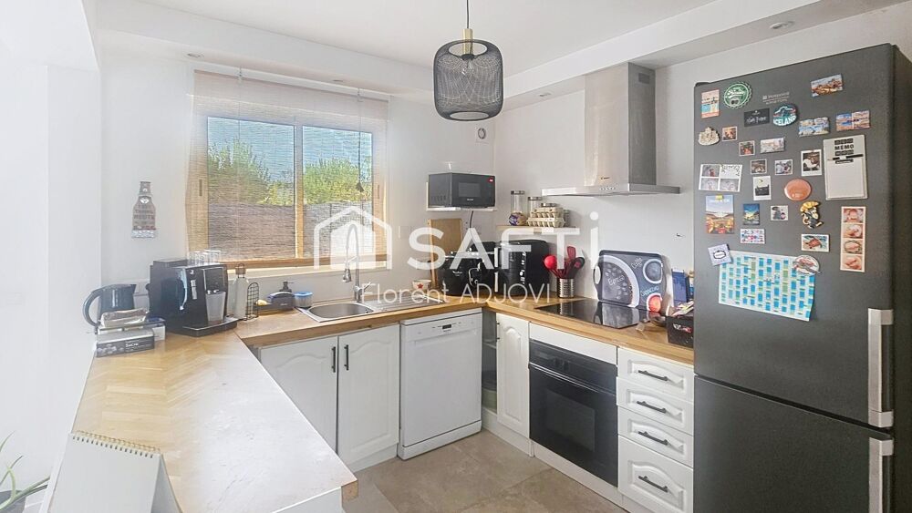 Vente Maison A la recherche d'une maison sans travaux? Découvrez cette belle maison semi-mitoyenne alliant confort, luminosité et prestations Armbouts-cappel
