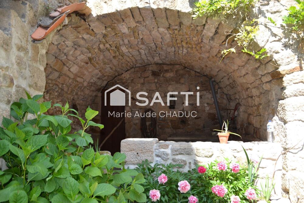 Vente Maison Mas en ville 210 m2 avec g�te ind�pendant Lablachere