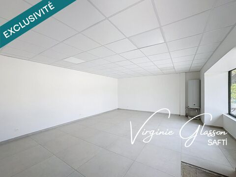   Grand local commercial avec vitrine et grande surface 