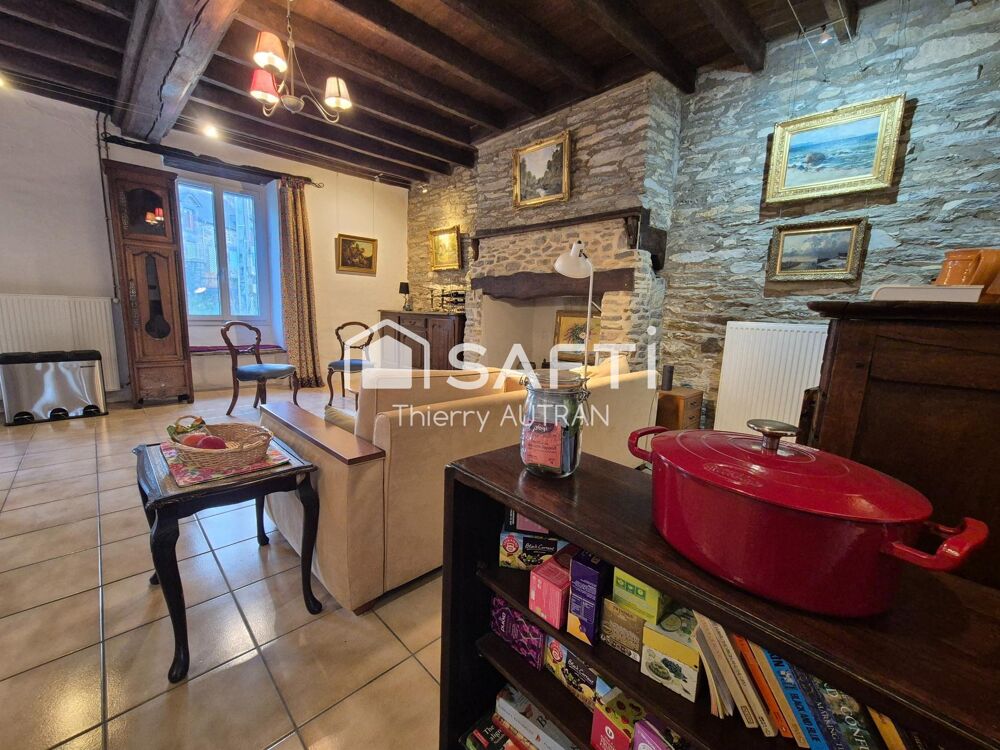 Authenticité des vieilles pierres et tout le confort moderne à lintérieur.