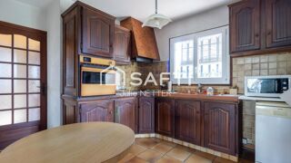 Vente Maison Maison à rénover avec beau potentiel, garage et grand sous-sol Roquebrune-sur-argens