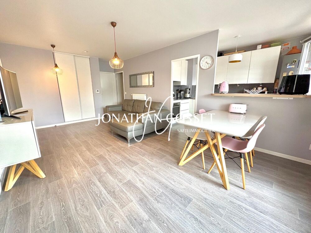 Appartement DUPLEX -5 pcs- 4ch- 93m²+ 28m² de terrasses
