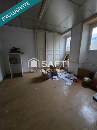  Immeuble � vendre 240 m�