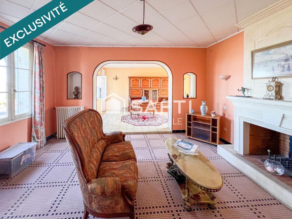 AMBÈS  Maison en pierre avec vue exceptionnelle sur la Dordogne