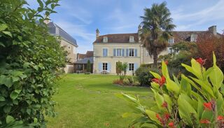 Maison à vendre 10 pièces 396 m²