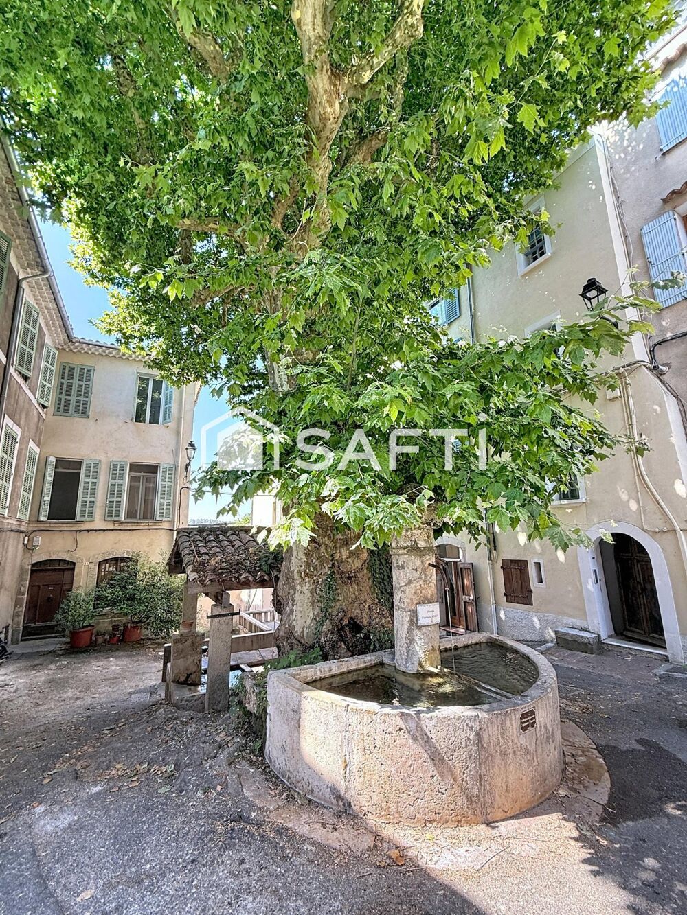 Appartement 4 pieces 97m2 au calme proche commodités