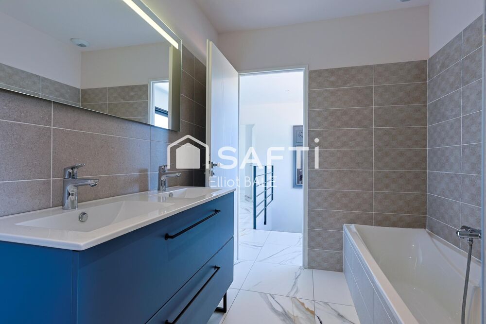 � vendre  Maison Cogolin (83310)