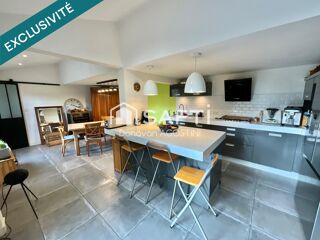  Maison à vendre 7 pièces 239 m²