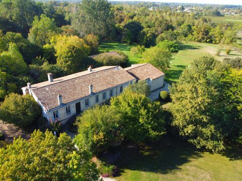   Maison de ma�tre Maison - 14 pi�ce(s) - 400 m�