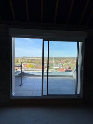  Appartement � vendre 1 pi�ce 110 m�