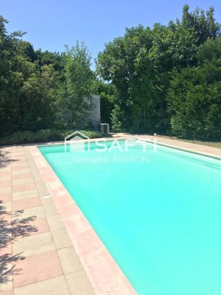  Maison � vendre 9 pi�ces 202 m�