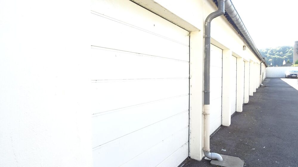 Vente Immeuble Ensemble Immobilier de 19 garages et 4 appartements plain-pieds Joeuf