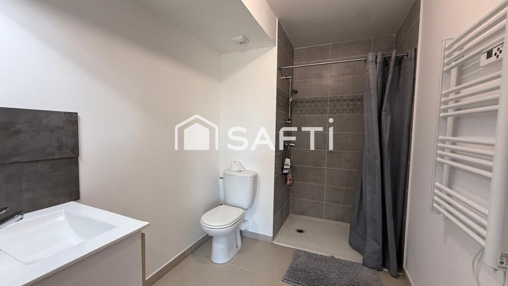 Vente Appartement Appartement 2 pièces 42m2 terrasse 67m2 parking Trets