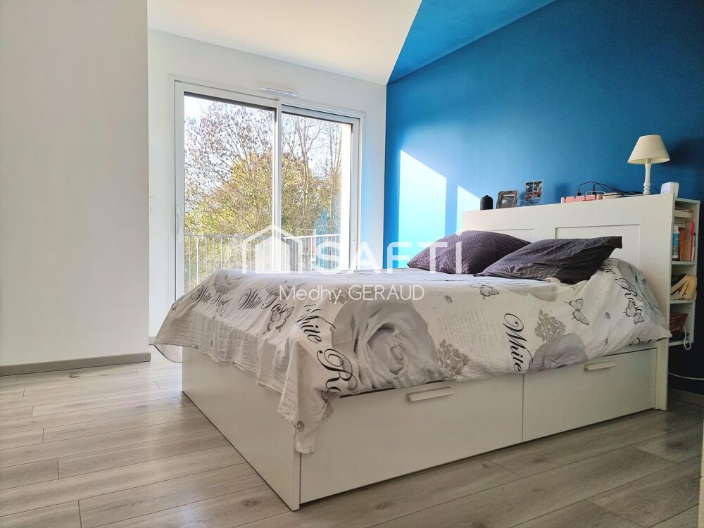 Vente Maison Grande maison moderne. Thorigny