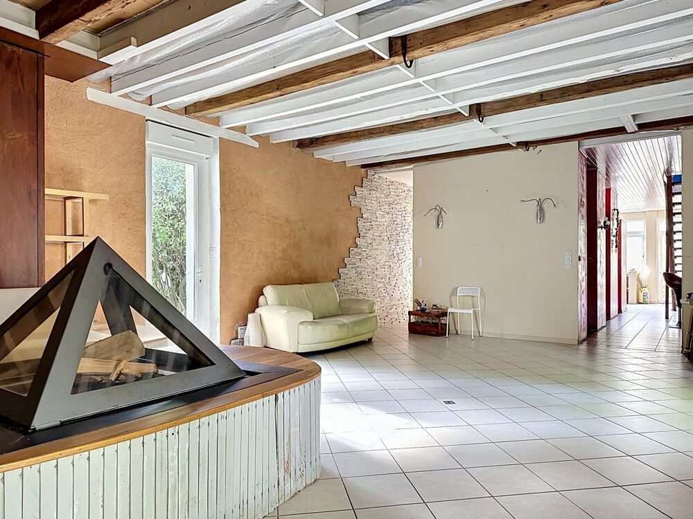 Maison 4ch beaux volumes & potentiel unique au calme