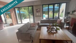  Maison � vendre 9 pi�ces 320 m�