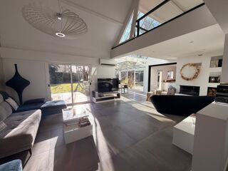  Maison � vendre 8 pi�ces 254 m�