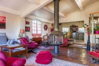  Maison  vendre 9 pices 296 m