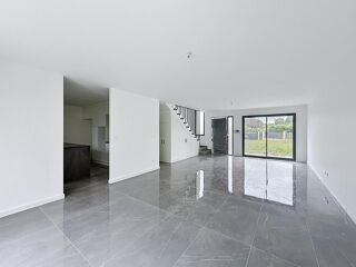  Maison � vendre 7 pi�ces 174 m�
