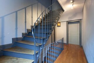  Immeuble � vendre 317 m�