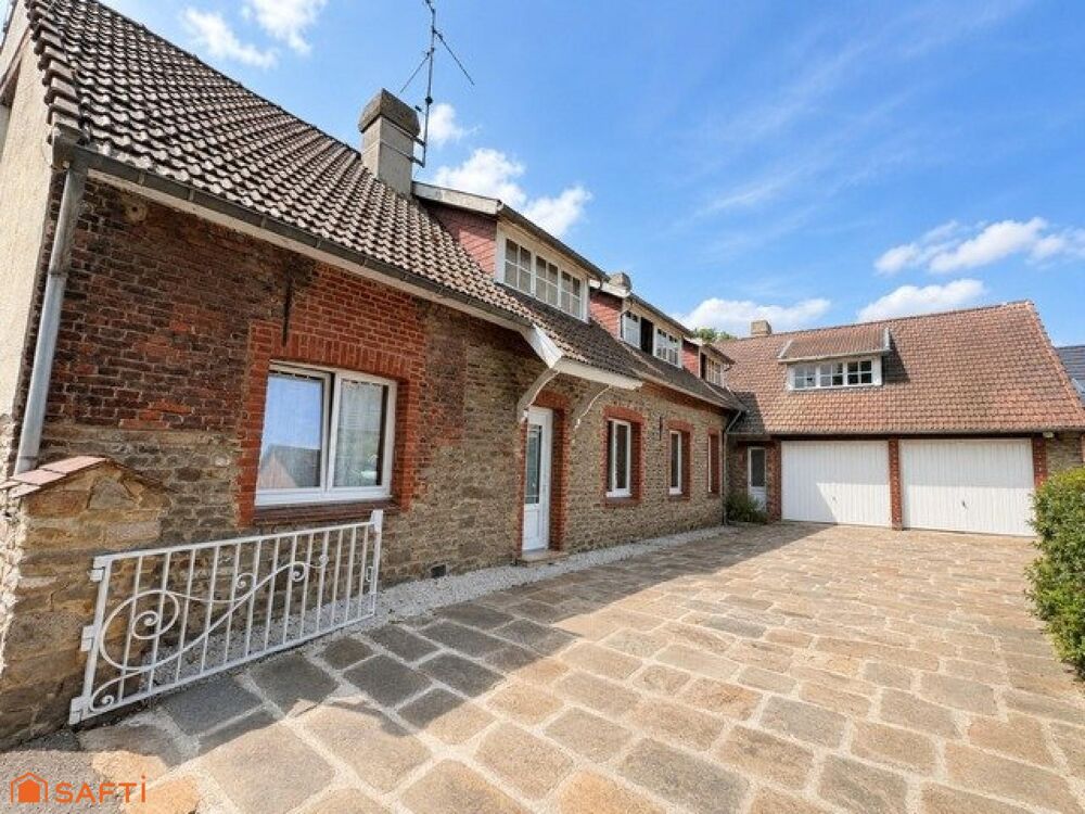 Maison individuelle de caractère en pierre  Saint-Amand-les-Eaux double garage