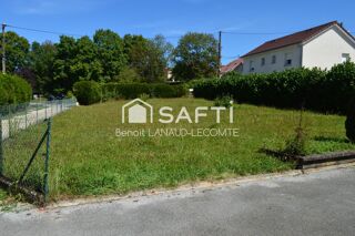  Terrain à vendre 557 m²