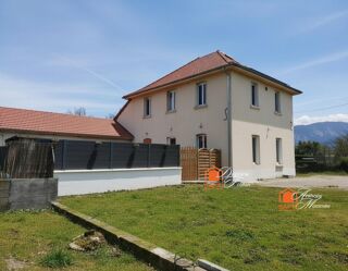  Maison � vendre 10 pi�ces 234 m�