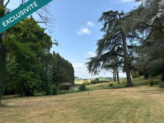  Maison  vendre 15 + pices 561 m