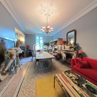 Maison à vendre 10 pièces 325 m²