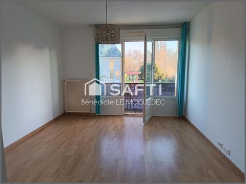   APPARTEMENT  4 pi�ces,  - CENTRE BOURG, Gare � pied. Appartement - 4 pi�ce(s) - 94 m�
