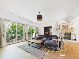 Maison 7 pièces 230 m² · à Cestas · 230 m² · 699 000 €