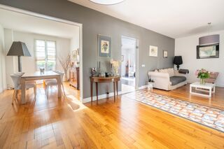 Maison à vendre 8 pièces 205 m²