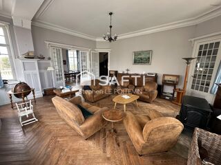  Maison � vendre 12 pi�ces 272 m�