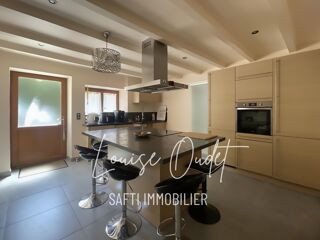  Maison à vendre 7 pièces 215 m²