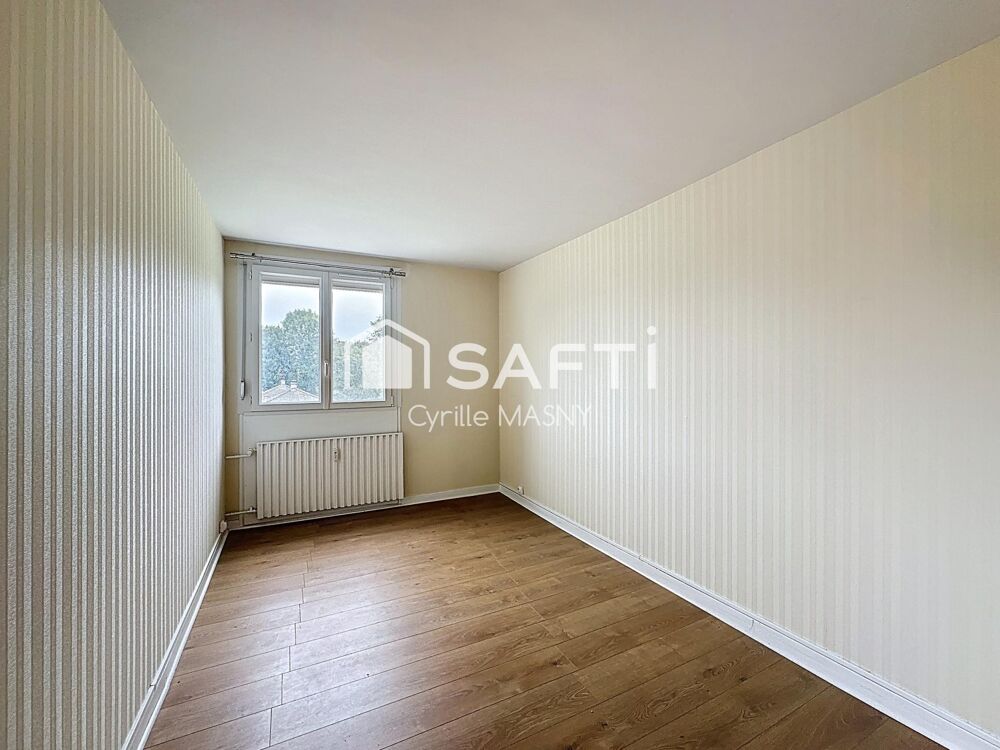 Vente Appartement Appartement Traversant et baigné de lumière, 2 chambres, loggia et gardien – le confort au quotidien Reims
