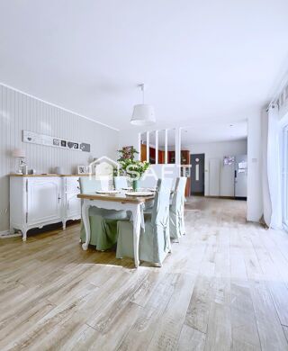  Maison à vendre 7 pièces 165 m²