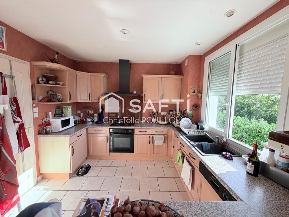 PAVILLON 4 CHAMBRES DONT APPARTEMENT ET GARAGE A NIORT