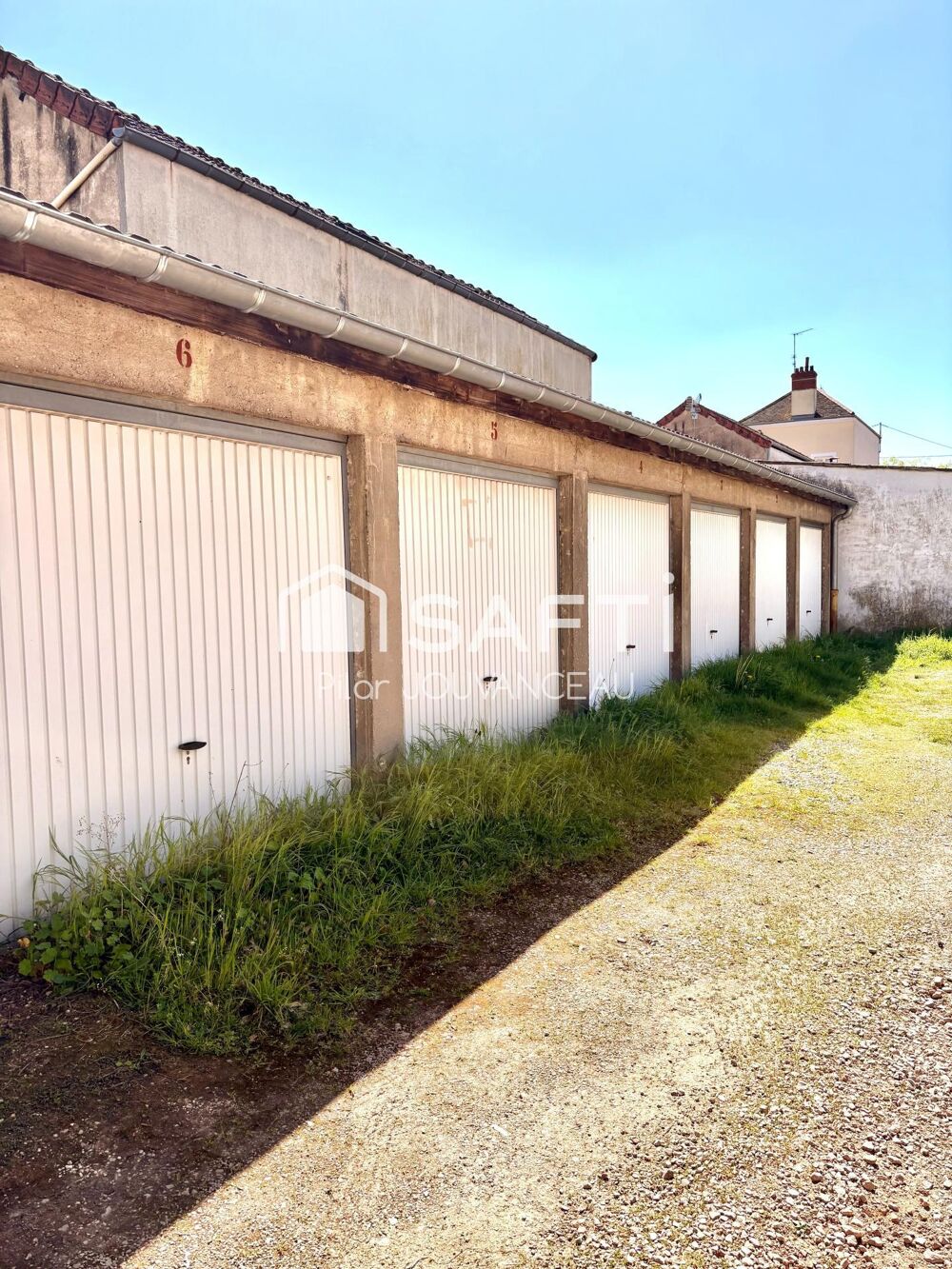Vente Parking/Garage GARAGES QUARTIER BOUCICAUT 6 - DONT 4 LOUÉS  - 2 LIBRES Chalon-sur-saone