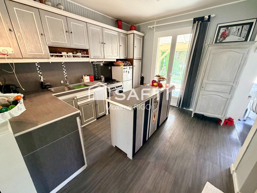 Maison 7 pièces 140m² plain-pied avec garage