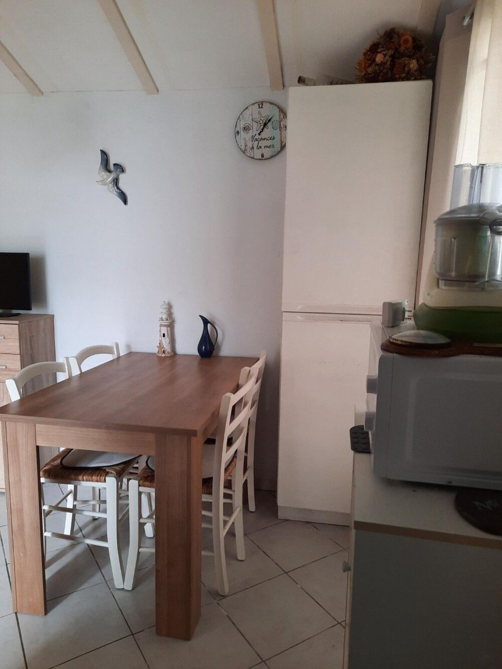 Vente Appartement La Rochelle, studio de 2002, cour et parking La rochelle