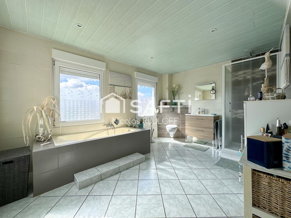 Maison - 6 Pièces - 111m²