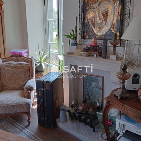   Maison Atypique se situant dans le plus beau village de France Maison - 4 pi�ce(s) - 90 m�