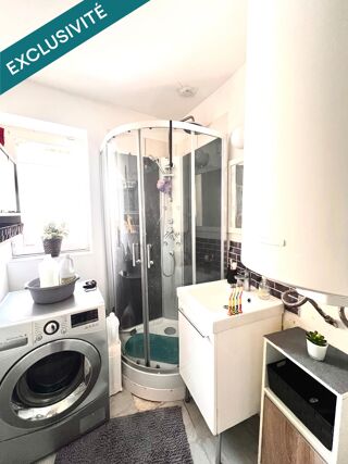 Vente Maison ROEULX – Maison de ville semi-individuelle avec garage, cour et 3 chambres ! Roeulx