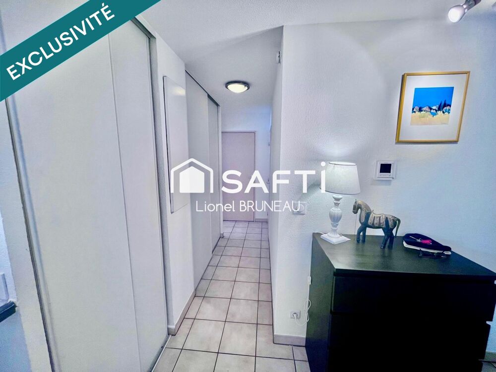 Sanary-sur-Mer (83110)  Charmant T2 calme et lumineux avec parking et cave