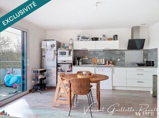  Immeuble à vendre 275 m²