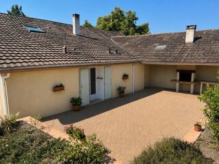  Maison à vendre 15 + pièces 315 m²