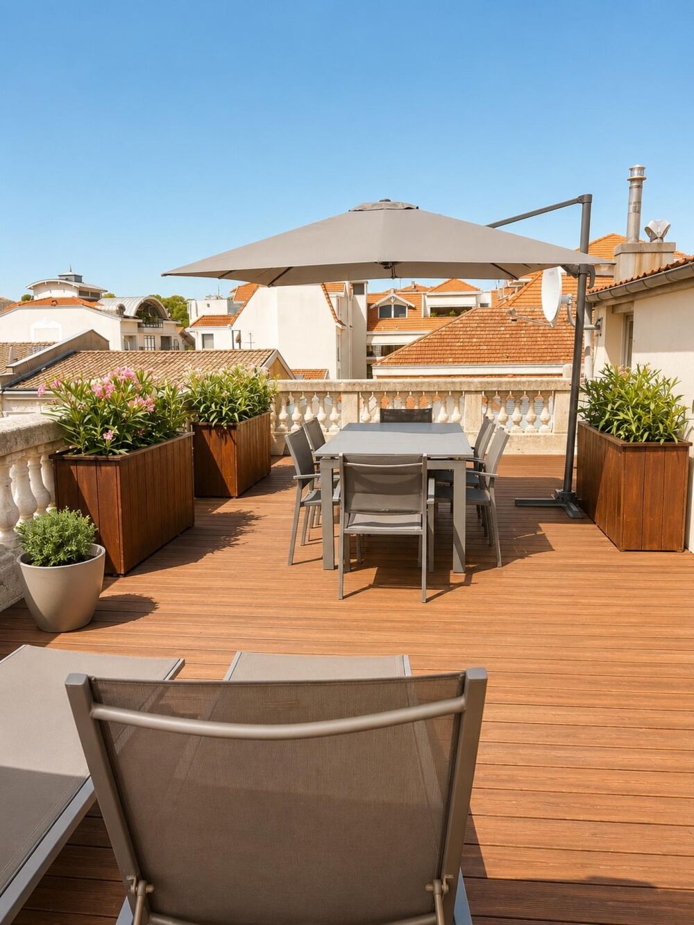 Arcachon Centre  T3 de charme avec rooftop et aperçu bassin