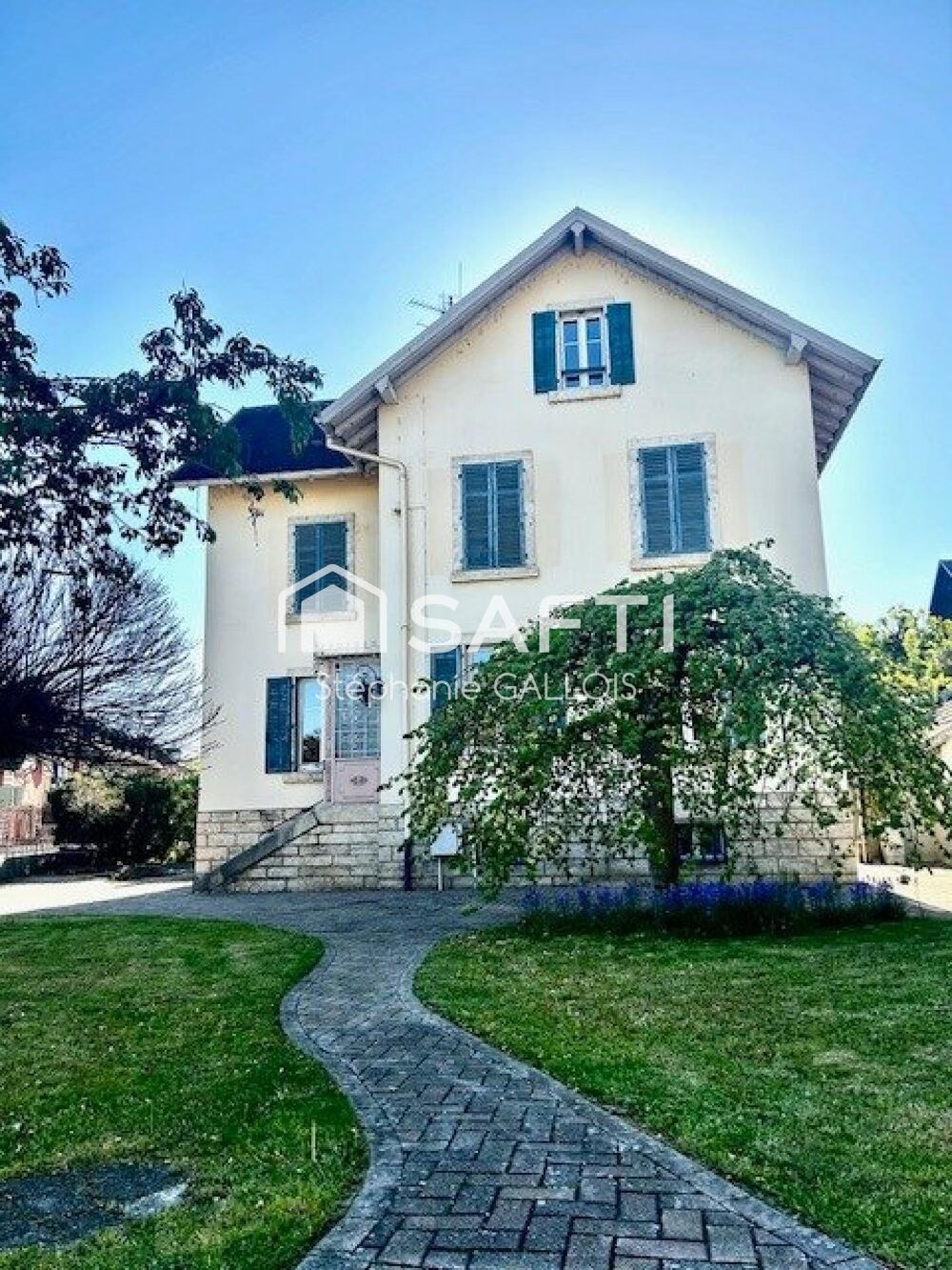 Vente Maison Maison T7 de 200 m2 Delle