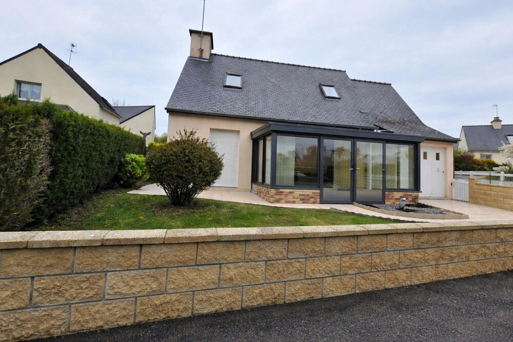 Maison en plein centre de Muzillac sur un beau terrain clos